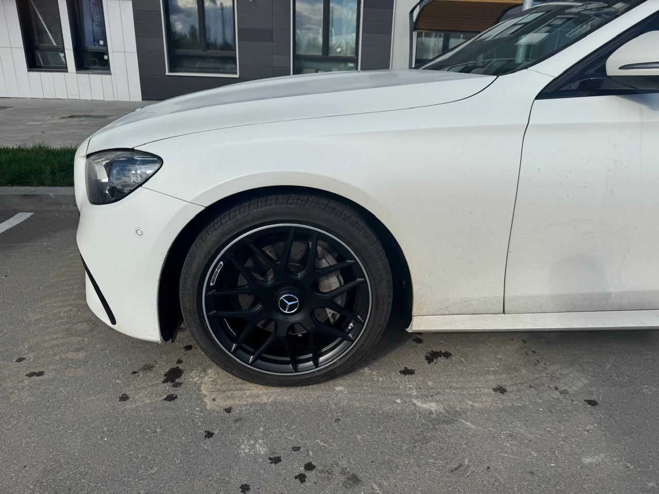 Mercedes-Benz E Class W214 на 19" кованых дисках нашего производства фото 2